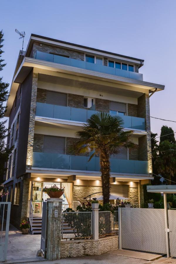 Hotel Villa Del Mare Senigallia Extérieur photo