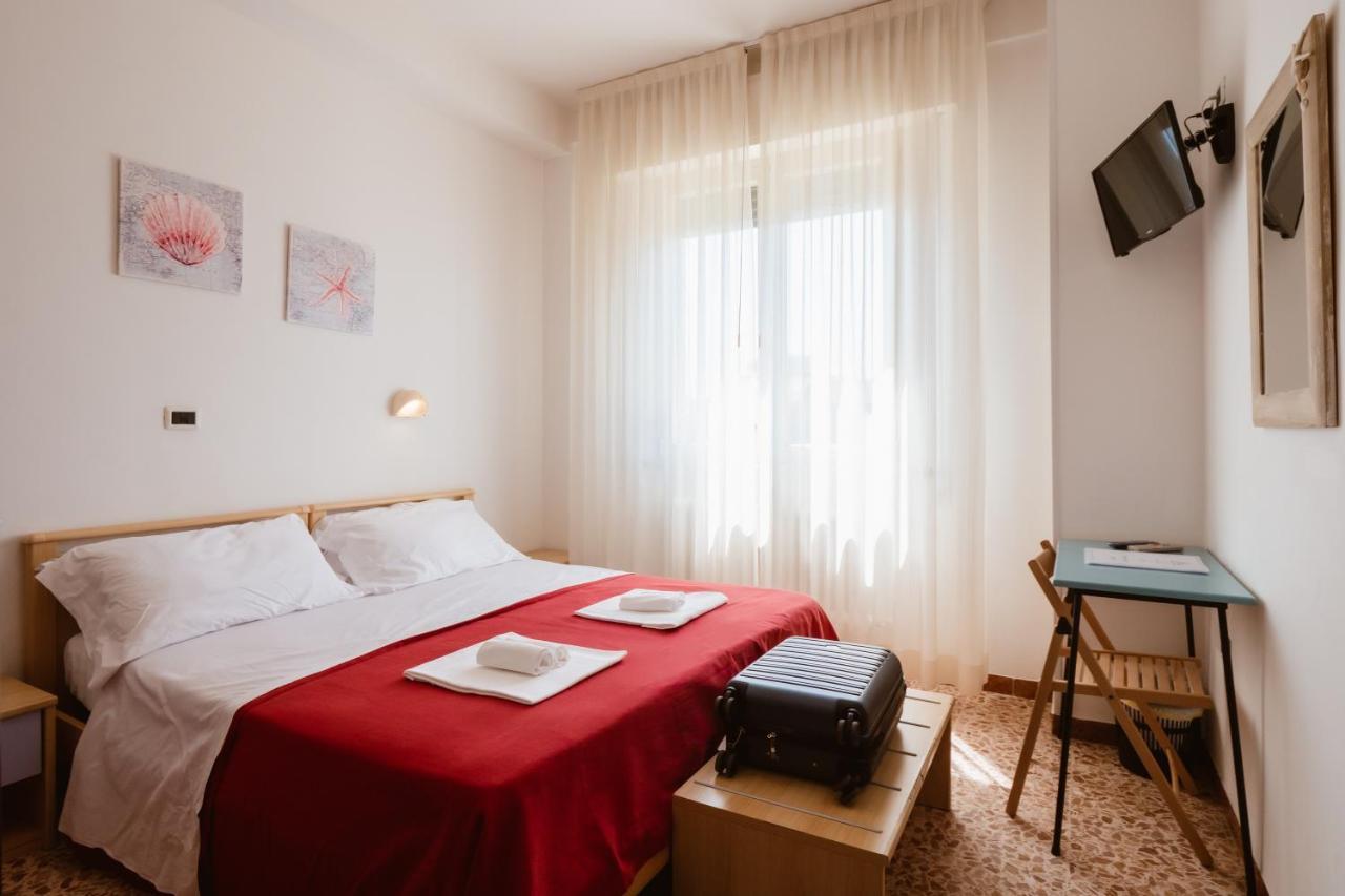 Hotel Villa Del Mare Senigallia Extérieur photo