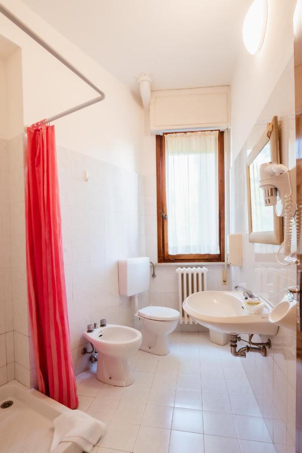 Hotel Villa Del Mare Senigallia Extérieur photo