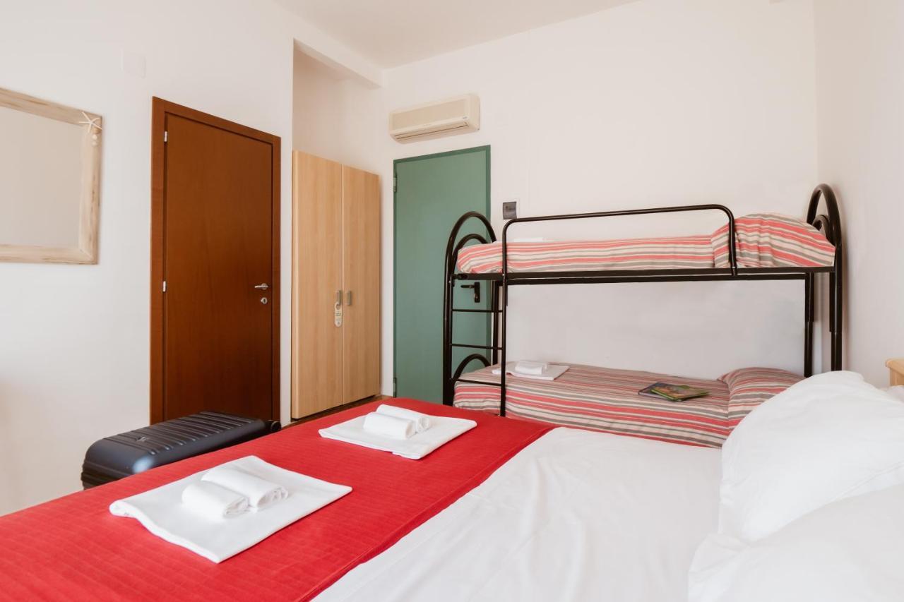 Hotel Villa Del Mare Senigallia Extérieur photo
